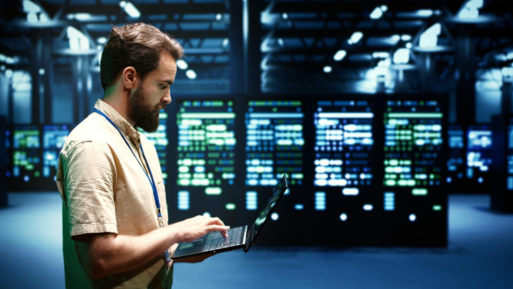 Virtualization & Hybrid Infrastructure